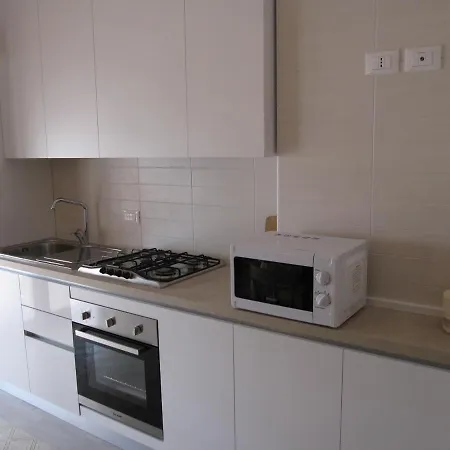 Ariston Apartmán *