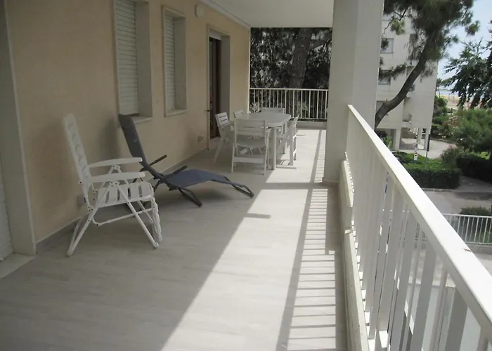 Ariston شقة غرادو