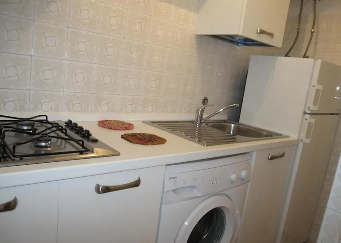 Ariston شقة غرادو